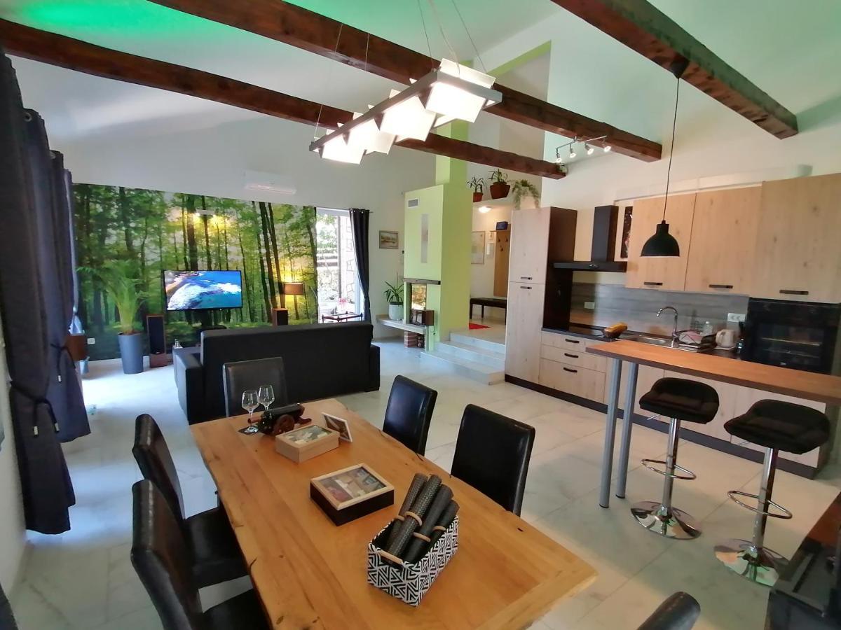 The Forest House Krk 2 Kras Ngoại thất bức ảnh