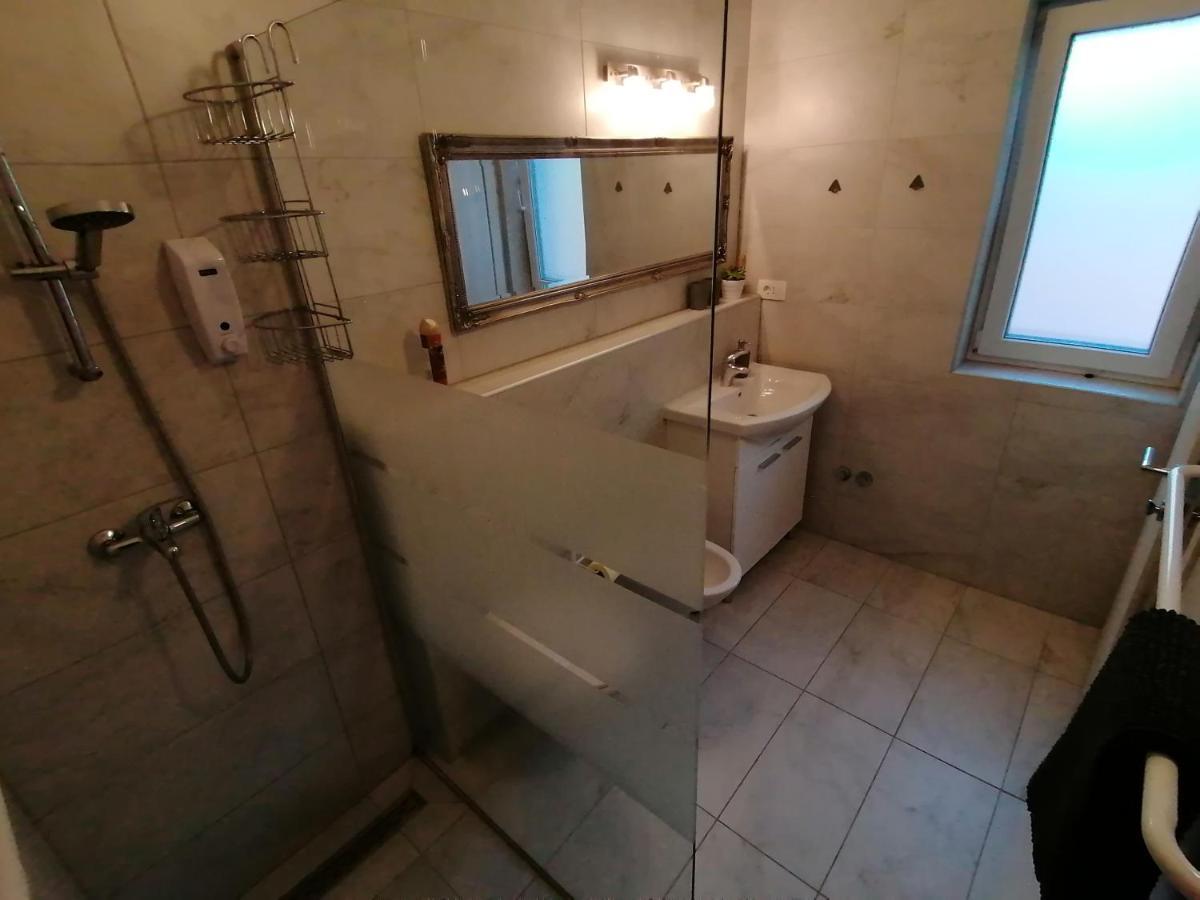 The Forest House Krk 2 Kras Ngoại thất bức ảnh