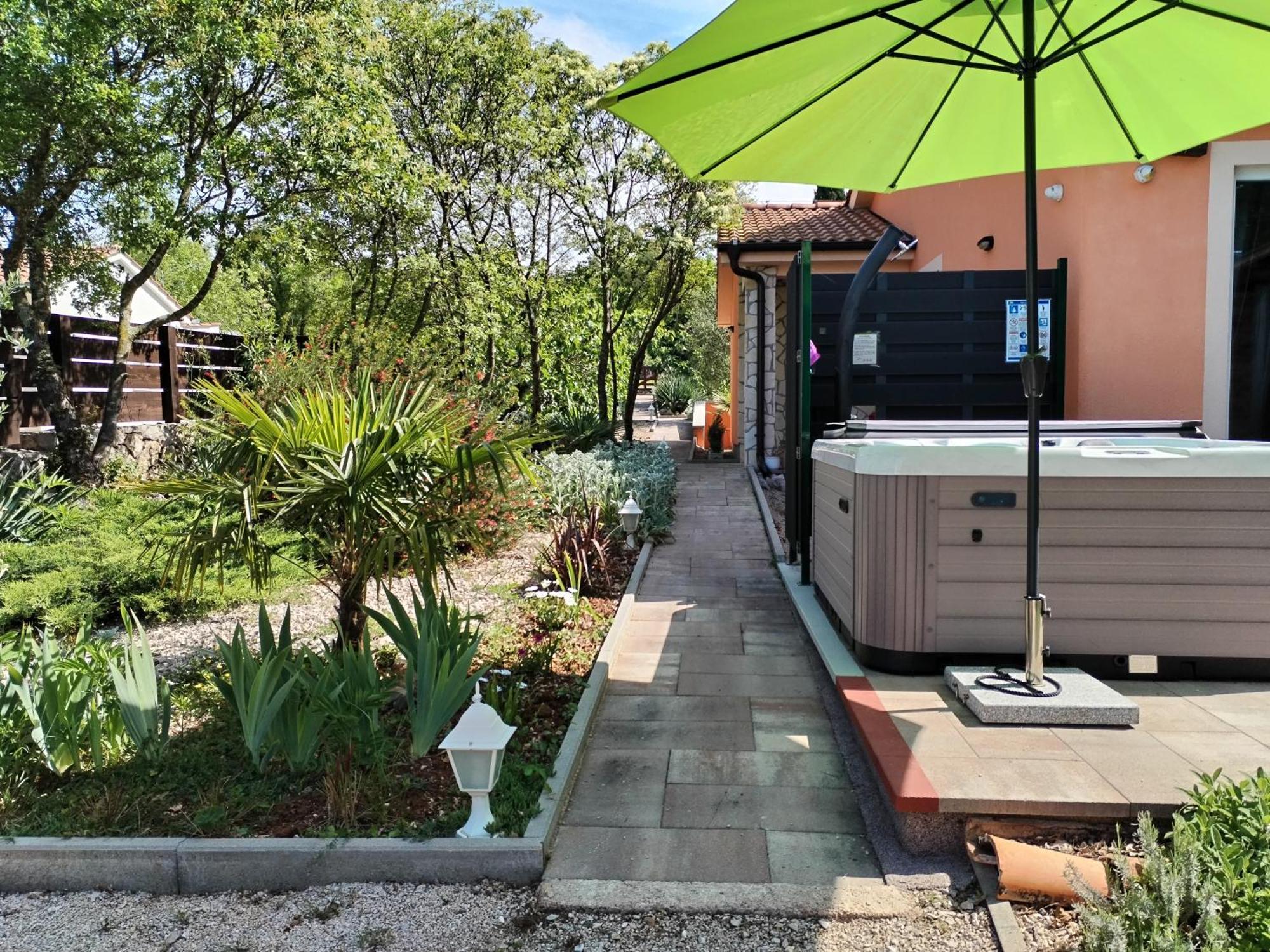 The Forest House Krk 2 Kras Ngoại thất bức ảnh